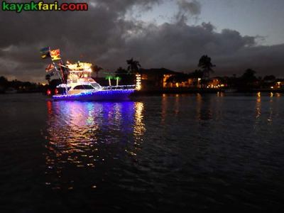 kayakfari.com Boca Raton Holiday kayakfari Parade kayak flex maslan lights night boat photo winterfest